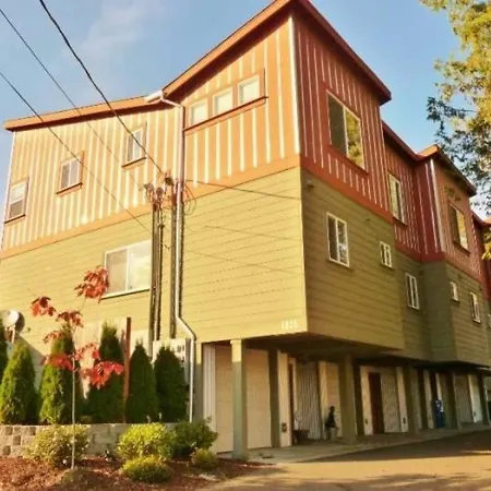Vibrant Living In Harmony, Unit C Villa Seattle Exterior photo
